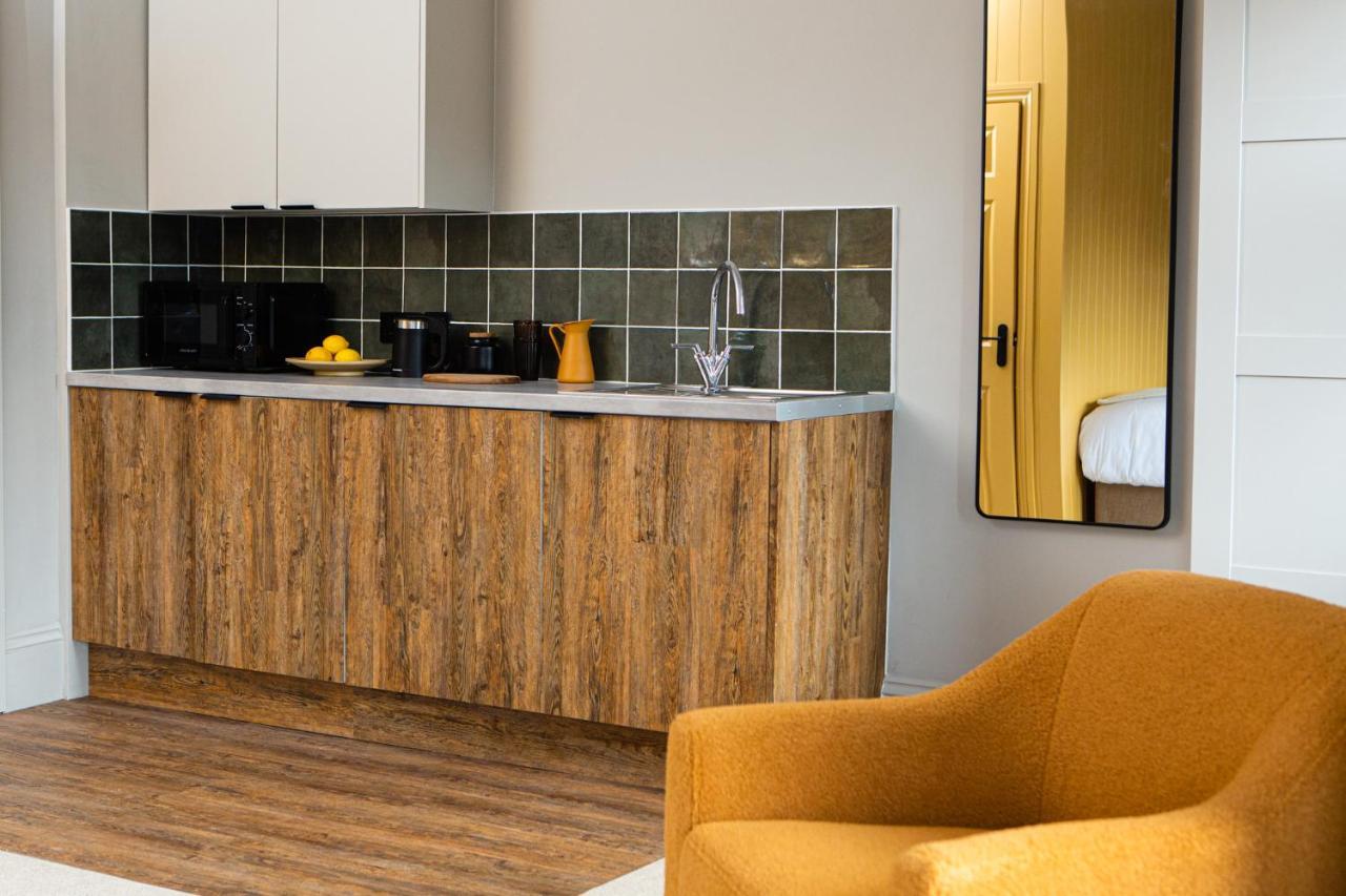 Settle Southampton - Stylish Self Check-In Rooms & Self Catering Suites ภายนอก รูปภาพ