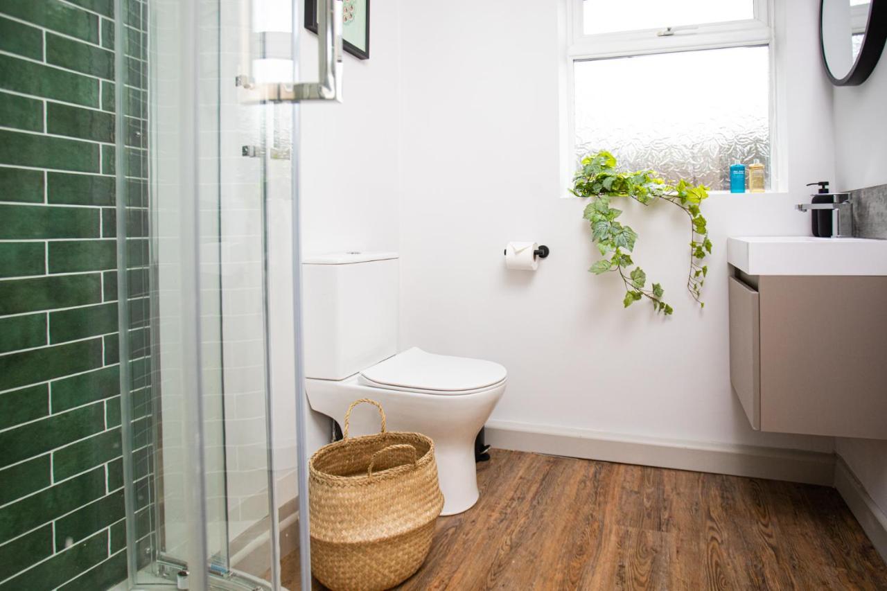 Settle Southampton - Stylish Self Check-In Rooms & Self Catering Suites ภายนอก รูปภาพ
