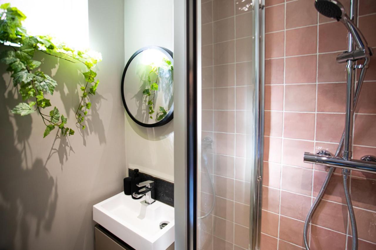 Settle Southampton - Stylish Self Check-In Rooms & Self Catering Suites ภายนอก รูปภาพ