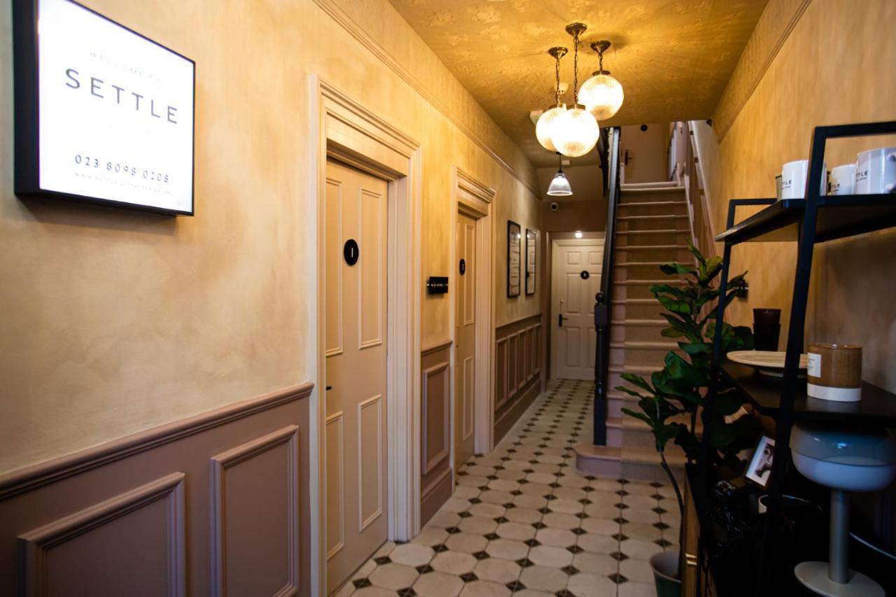 Settle Southampton - Stylish Self Check-In Rooms & Self Catering Suites ภายนอก รูปภาพ
