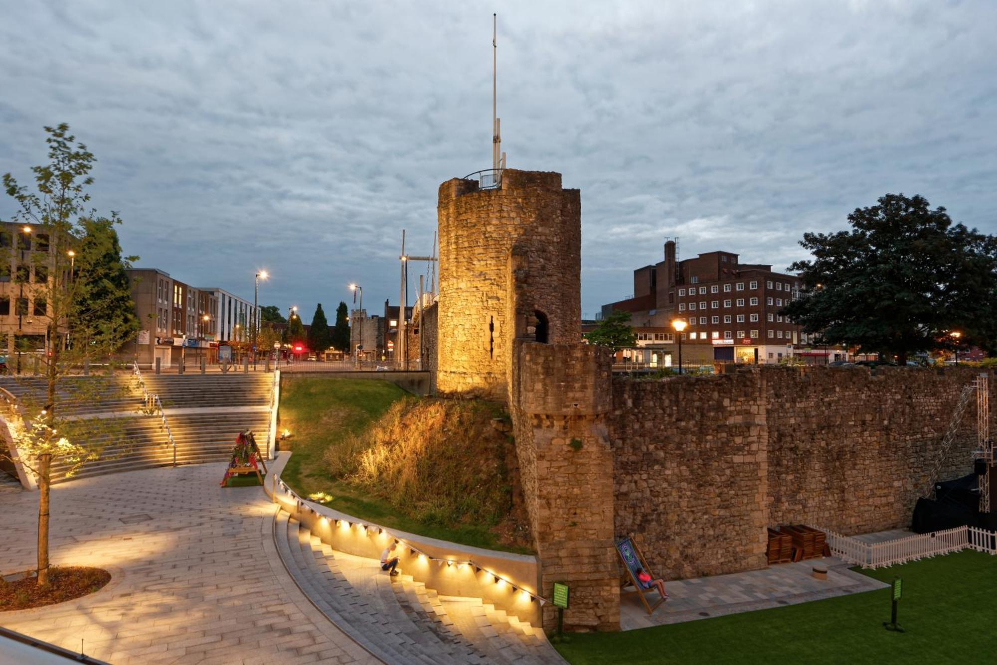 Settle Southampton - Stylish Self Check-In Rooms & Self Catering Suites ภายนอก รูปภาพ
